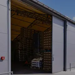 Ile kosztuje wybudowanie magazynu? Poznaj kluczowe czynniki i przykłady.